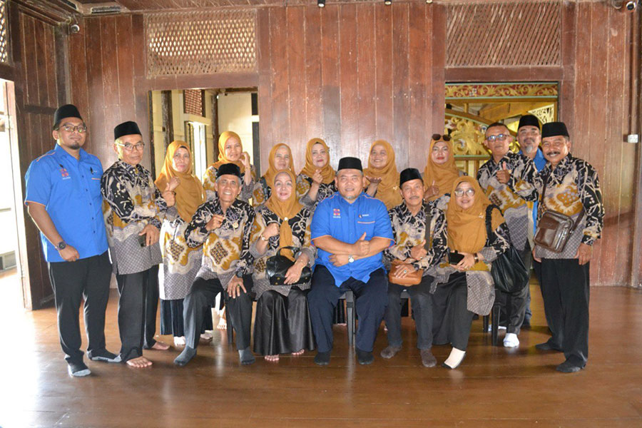 PROGRAM LAWATAN BERSAMA PGRI : Muzium Diraja Istana Lama Seri Menanti
