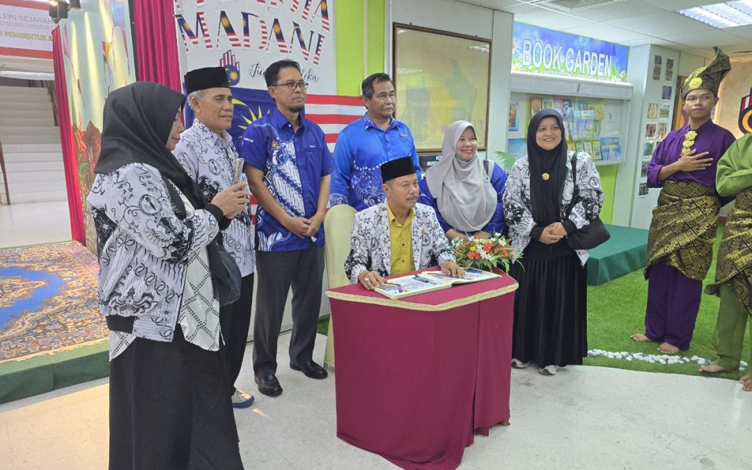 PROGRAM LAWATAN MUHIBAH BERSAMA PGRI : IPG Raja Melewar